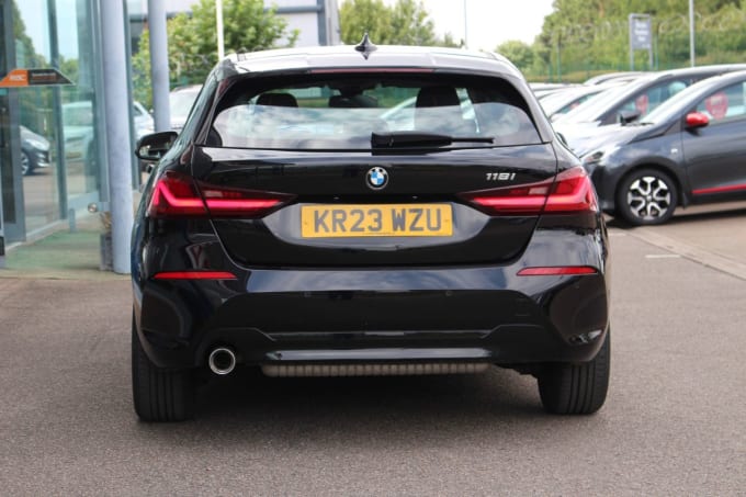2025 BMW 1 Series