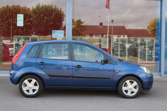 2025 Ford Fiesta