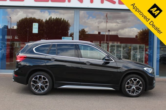 2025 BMW X1