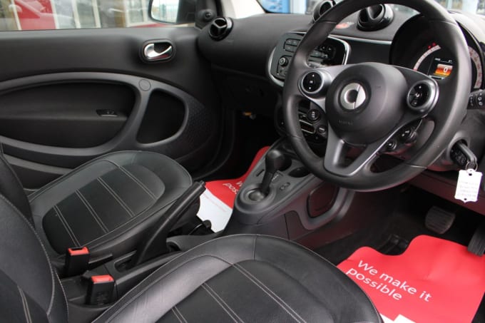 2025 Smart Fortwo