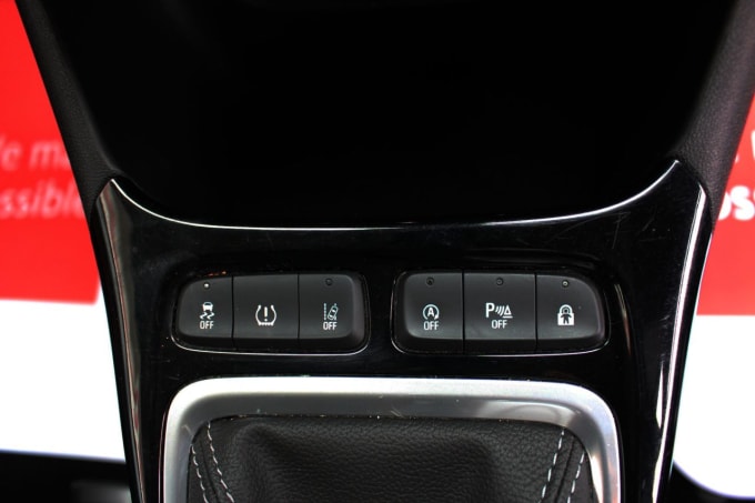 2025 Vauxhall Crossland