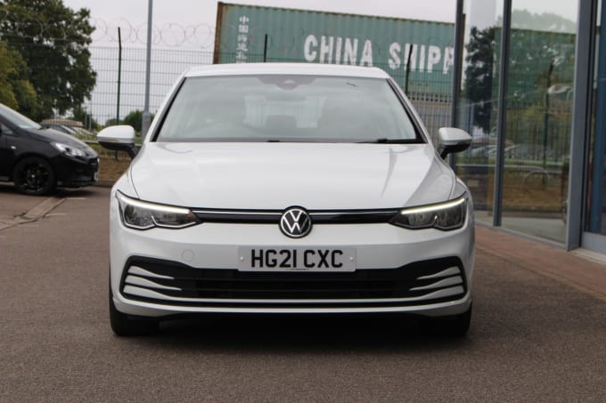 2025 Volkswagen Golf