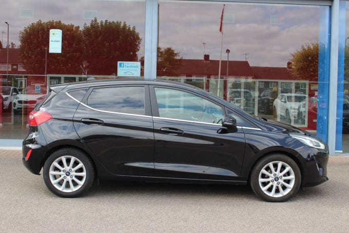 2025 Ford Fiesta