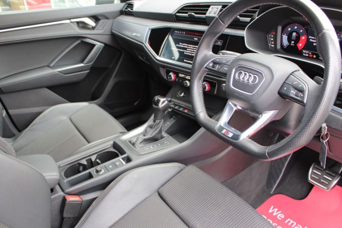 2025 Audi Q3