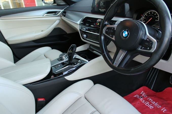 2025 BMW 5 Series