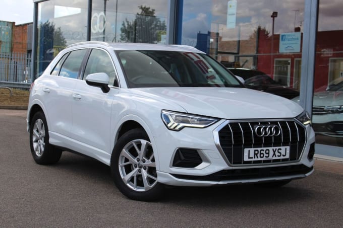 2025 Audi Q3