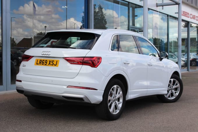 2025 Audi Q3