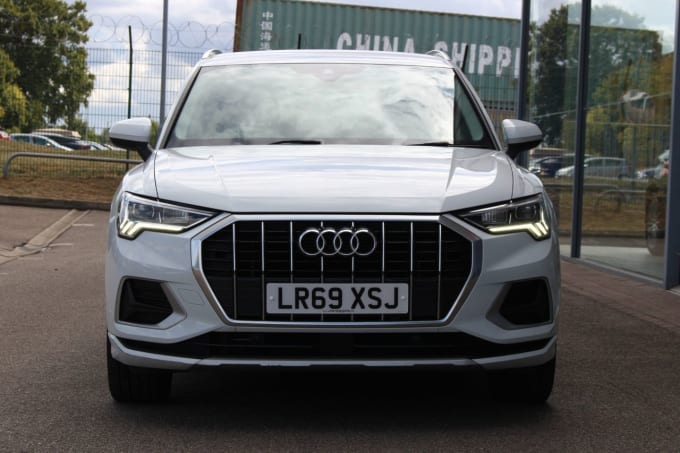 2025 Audi Q3