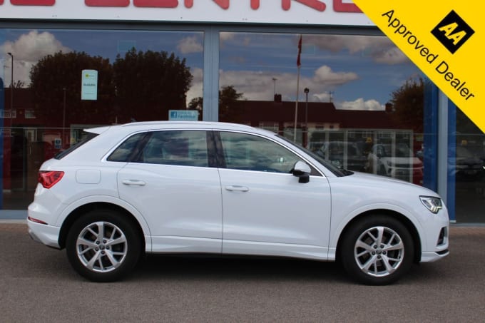 2025 Audi Q3