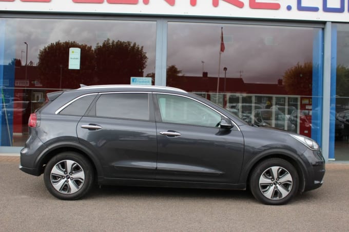 2025 Kia Niro