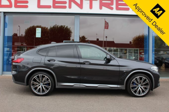 2025 BMW X4