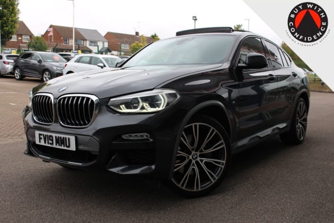 2025 BMW X4