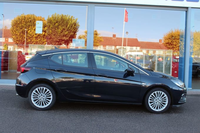 2025 Vauxhall Astra