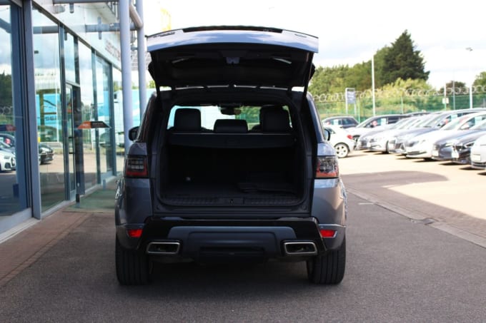 2025 Land Rover Range Rover Sport