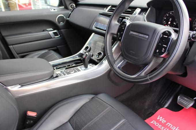 2025 Land Rover Range Rover Sport
