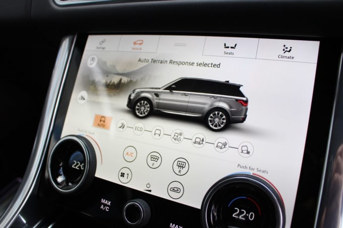 2025 Land Rover Range Rover Sport