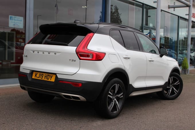 2019 Volvo Xc40