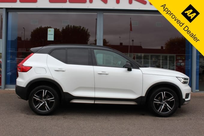 2019 Volvo Xc40