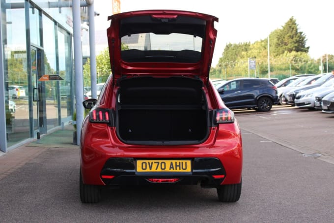 2025 Peugeot 208