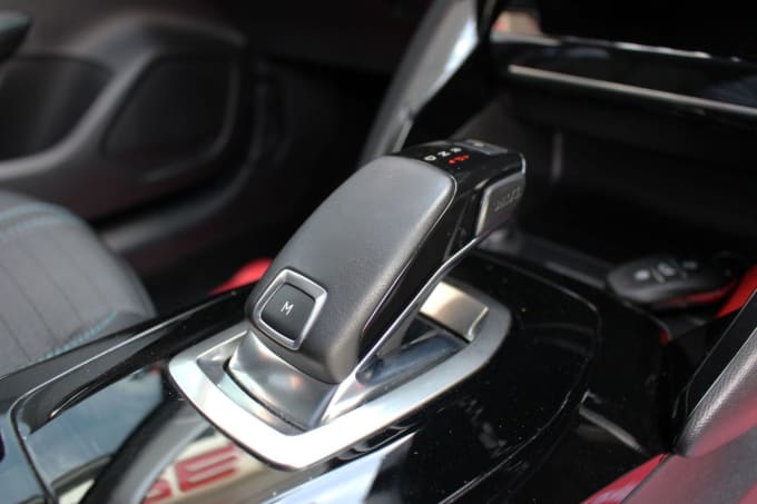 2025 Peugeot 208
