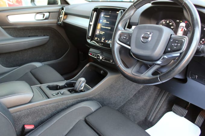 2020 Volvo Xc40