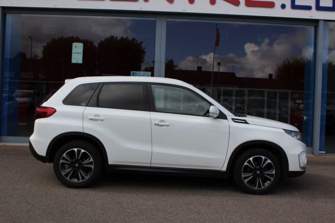 2025 Suzuki Vitara