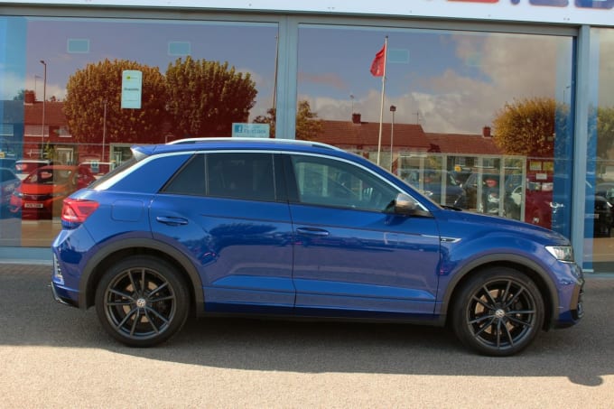 2025 Volkswagen T-roc