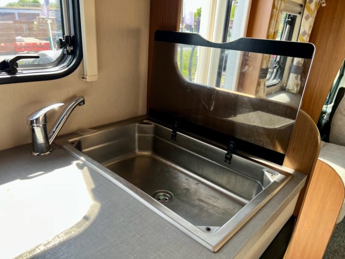 2025 Fiat Auto-trail
