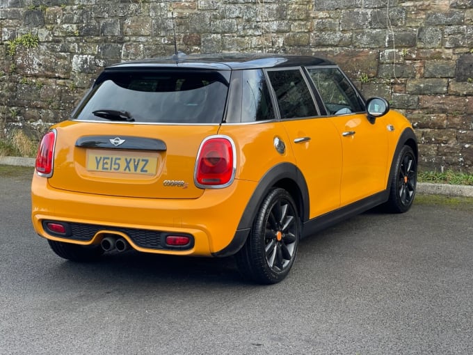 2025 Mini Hatch