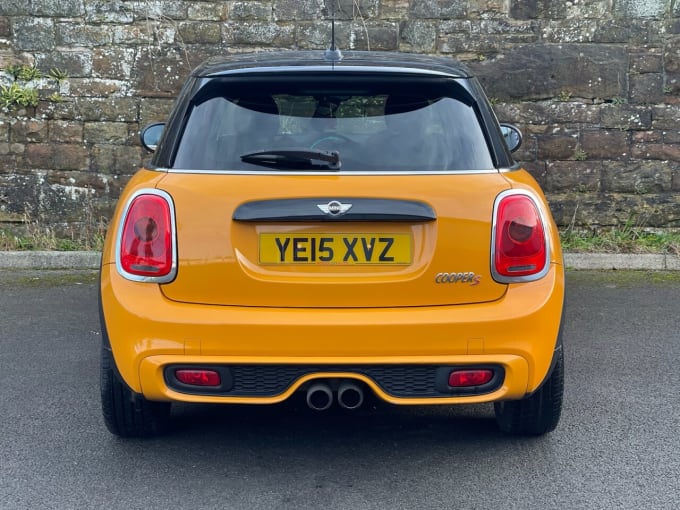 2025 Mini Hatch