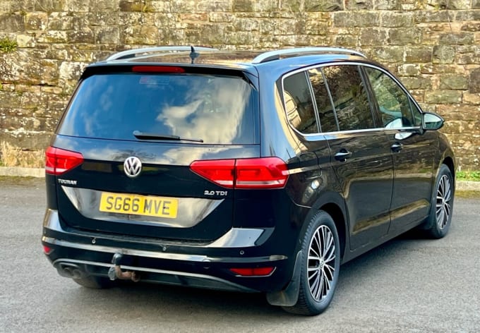 2025 Volkswagen Touran