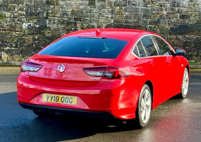 2025 Vauxhall Insignia