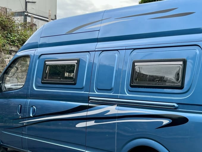 2025 Ldv V80
