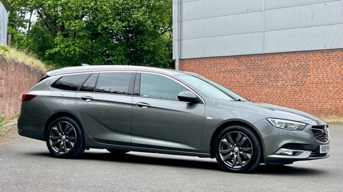 2025 Vauxhall Insignia