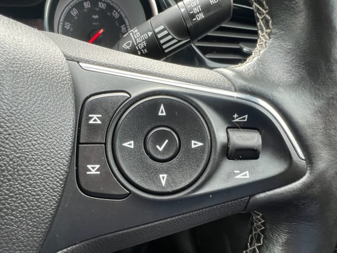 2025 Vauxhall Insignia