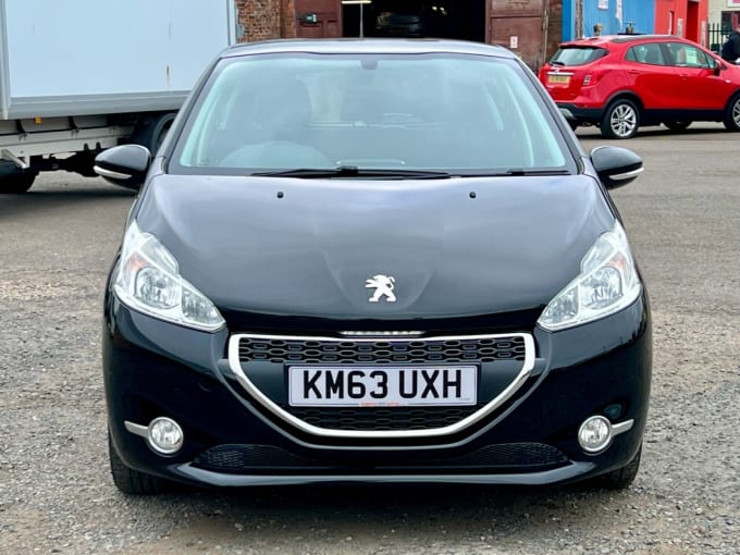 2025 Peugeot 208