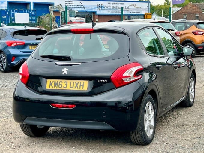 2025 Peugeot 208