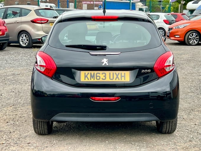 2025 Peugeot 208