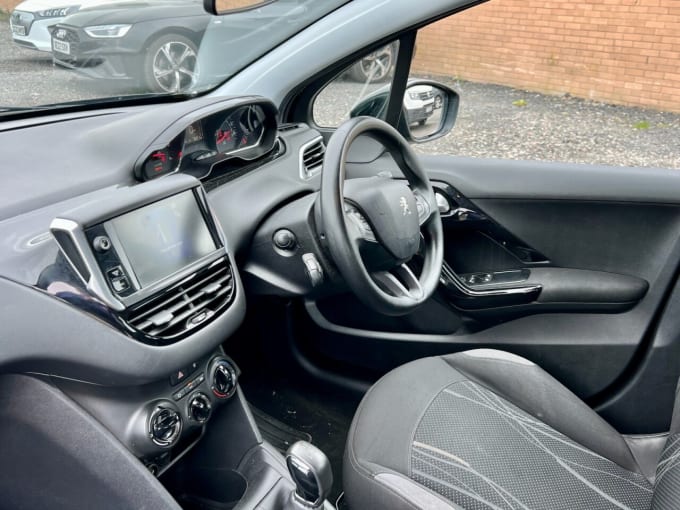 2025 Peugeot 208