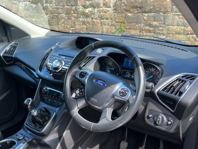 2025 Ford Kuga