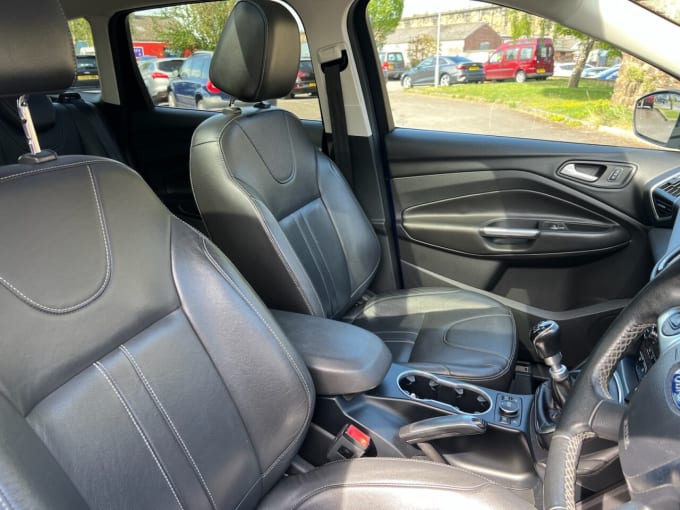 2025 Ford Kuga