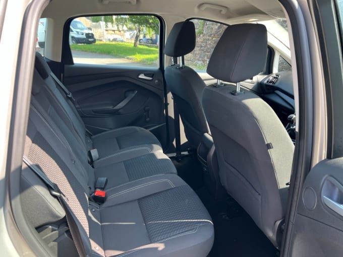 2025 Ford C-max