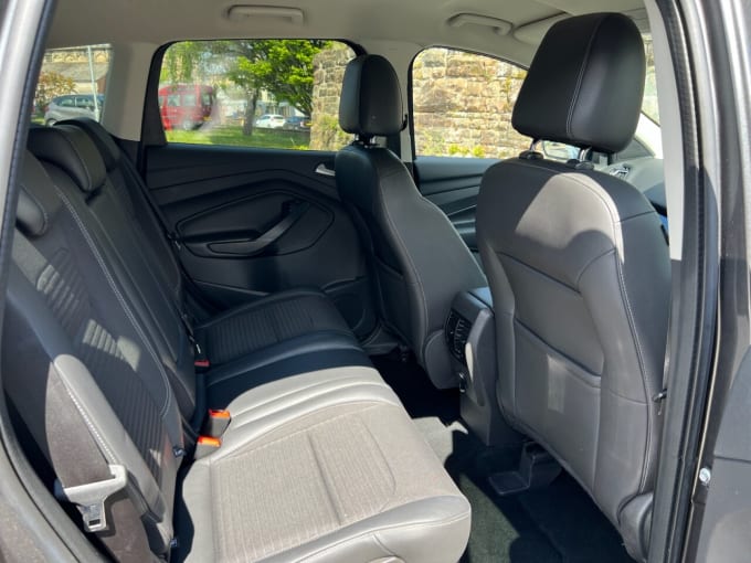 2025 Ford Kuga
