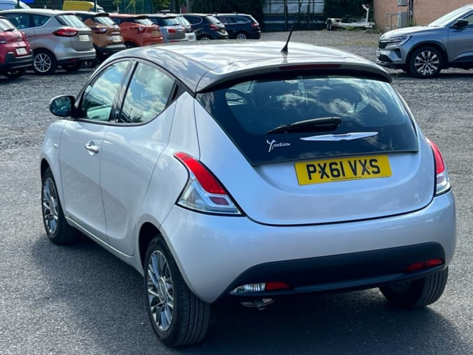 2025 Chrysler Ypsilon