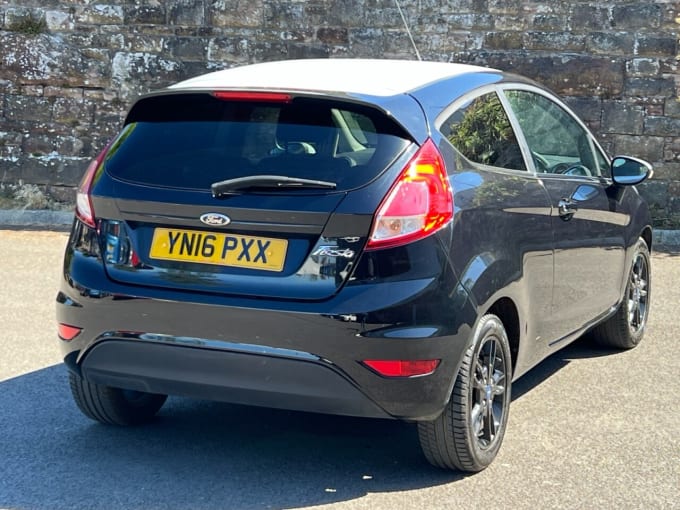 2025 Ford Fiesta