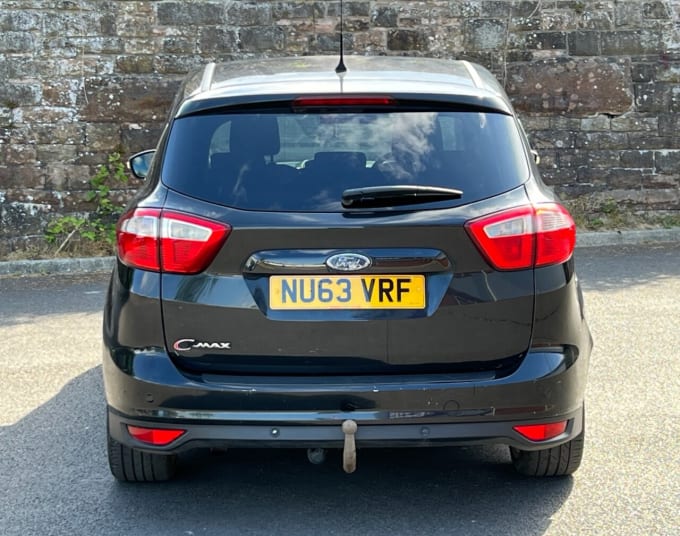 2025 Ford C-max