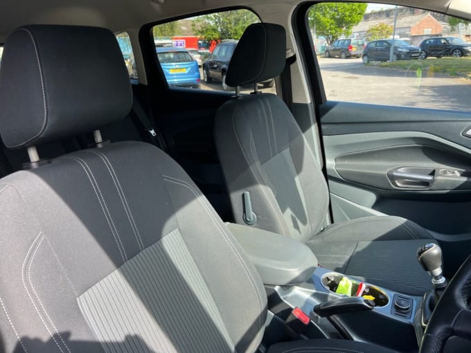 2025 Ford C-max