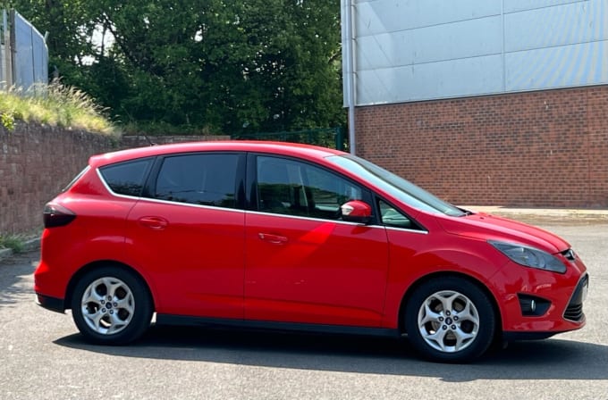 2025 Ford C-max