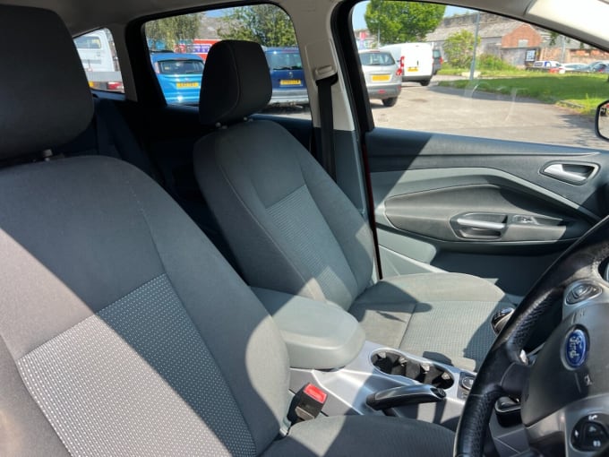 2025 Ford C-max