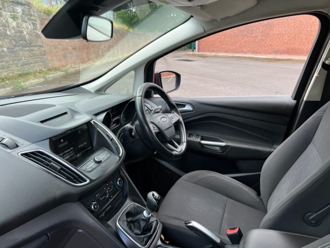 2025 Ford Grand C-max